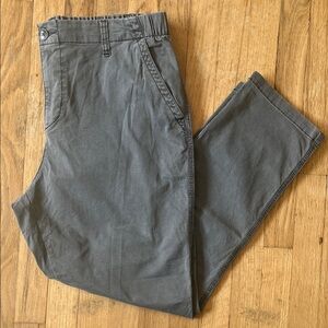 Old Navy Women’s Gray Ankle Pants